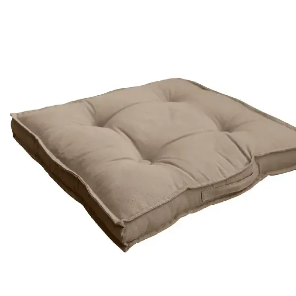 Location de coussin de sol carré beige pour événements